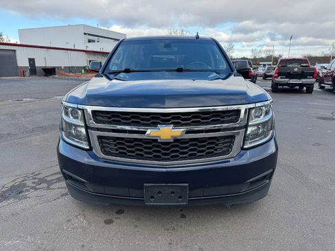 Used 2018 Chevrolet Suburban LS image 8