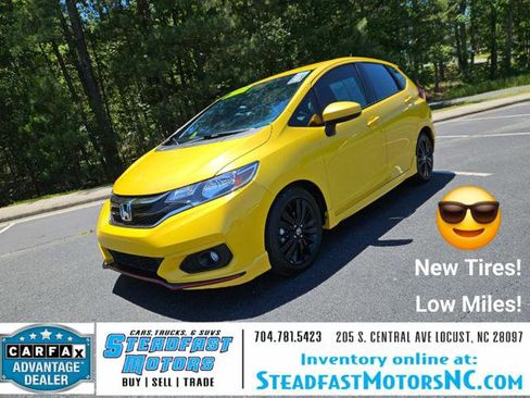 Used 2018 Honda Fit Sport image 1