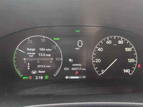Used 2025 Honda CR-V Sport Touring image 21