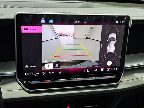 New 2026 Volkswagen Tiguan SE R-Line FWD image 19