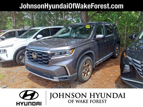 Used 2024 Honda Pilot EX-L image 2