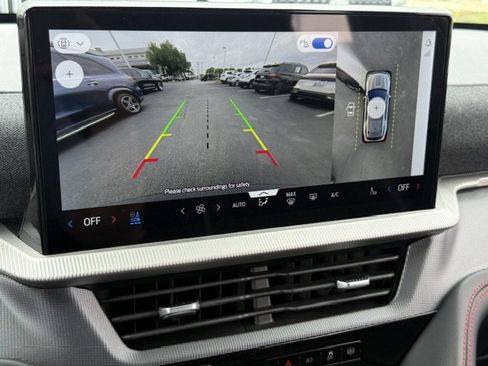 Used 2025 Ford Explorer ST image 17