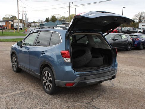 Used 2020 Subaru Forester Limited AWD/4WD image 7