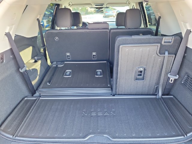 New 2026 Nissan Pathfinder SV w/ Cargo Package FWD image 7