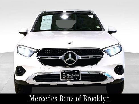 Used 2026 Mercedes-Benz GLC 300 4MATIC image 3