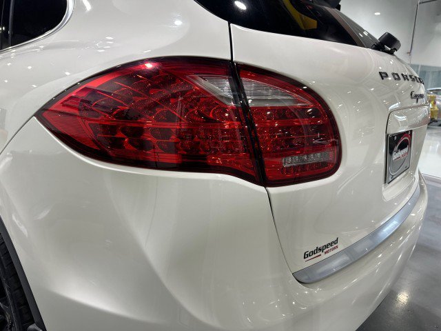 Used 2011 Porsche Cayenne AWD/4WD image 33