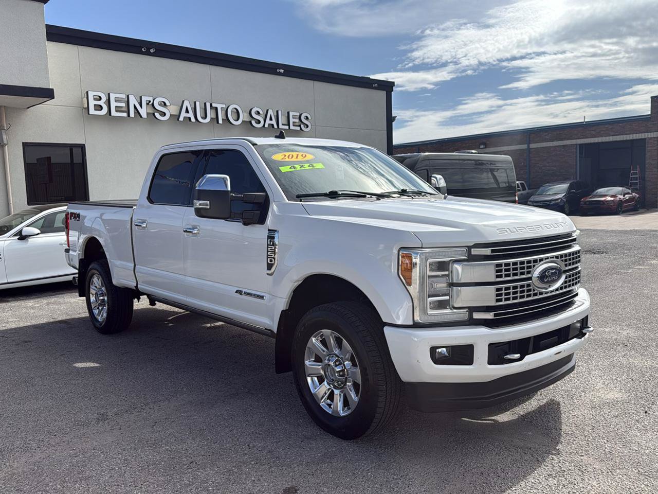 Used 2019 Ford F250 Platinum w/ Platinum Ultimate Package AWD/4WD image 4