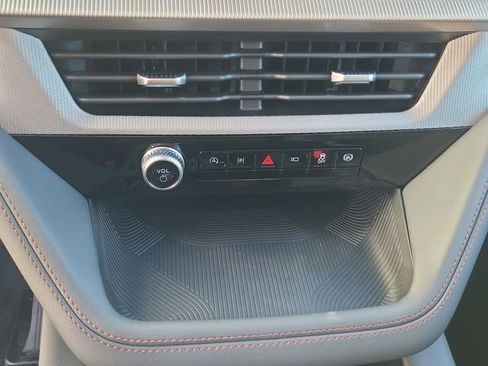 New 2026 Ford Explorer Active image 22