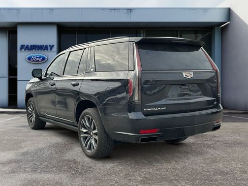 Used 2023 Cadillac Escalade Sport w/ Touring Package image 4
