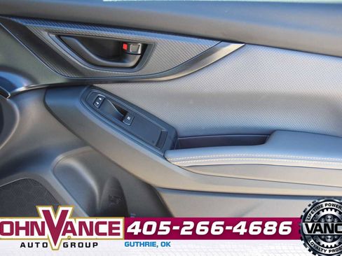 Used 2021 Subaru Crosstrek 2.5i Sport w/ Moonroof Package image 15