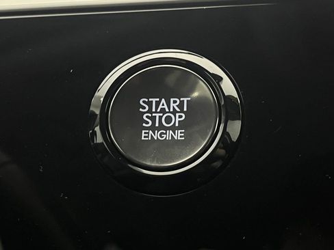 Used 2024 Lexus NX 250 FWD image 3