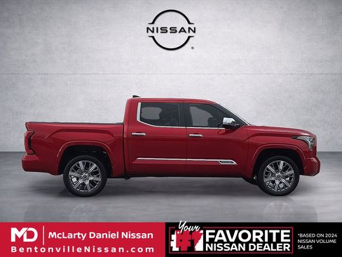 Used 2024 Toyota Tundra Capstone AWD/4WD image 6