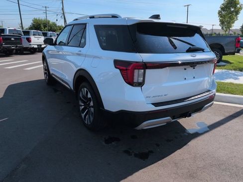 Used 2026 Ford Explorer Platinum w/ LUX Leather Package AWD/4WD image 3