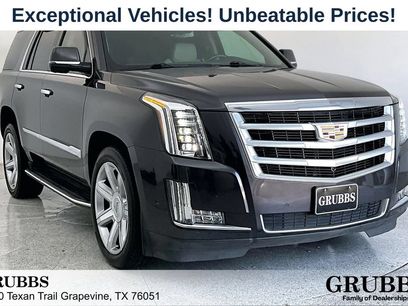 Used 2017 Cadillac Escalade Luxury