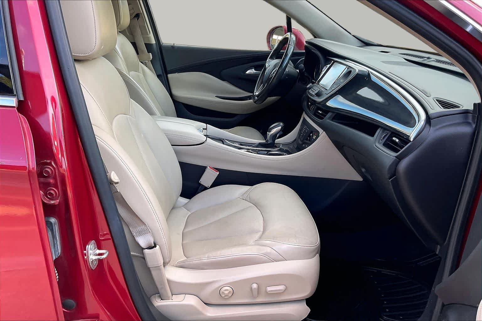 Used 2017 Buick Envision Premium w/ LPO, Hit The Road Package AWD/4WD image 9