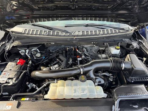 Certified 2024 Ford Expedition Limited image 19