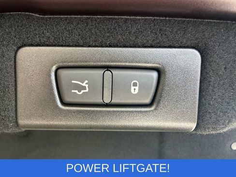 Used 2017 Maserati Quattroporte S RWD image 14