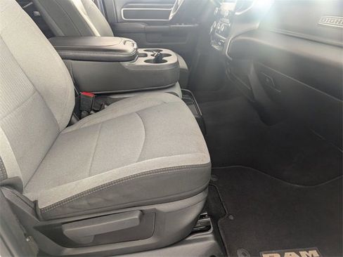 Used 2024 RAM 2500 Big Horn image 32