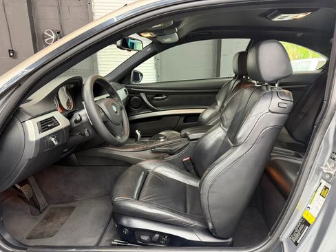 Used 2011 BMW M3 Coupe RWD image 9
