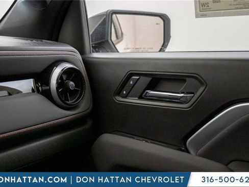 New 2026 Chevrolet Colorado Z71 image 14