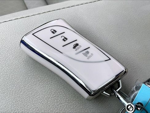 Used 2024 Lexus RX 350 FWD w/ Convenience Package image 10