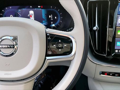 Certified 2024 Volvo XC60 B5 Core w/ Climate Package image 24