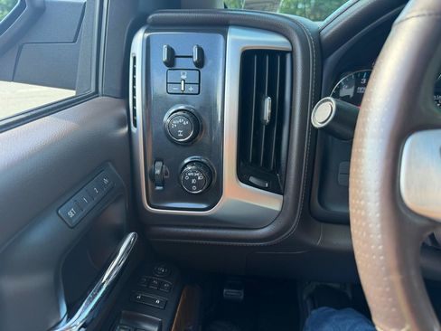 Used 2017 GMC Sierra 1500 SLT AWD/4WD image 13
