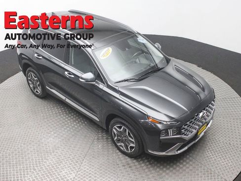 Used 2023 Hyundai Santa Fe Limited image 3