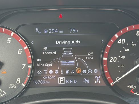 Used 2026 Nissan Frontier PRO-4X AWD/4WD image 46