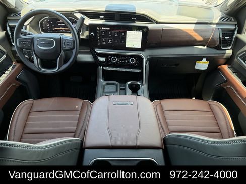 New 2026 GMC Sierra 2500 Denali Ultimate AWD/4WD image 12
