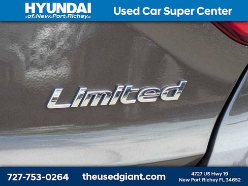 Used 2017 Hyundai Sonata Limited w/ Tech Package 03 image 5