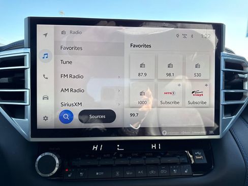 Used 2022 Toyota Tundra Platinum image 23