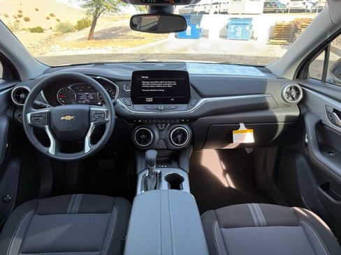 New 2026 Chevrolet Blazer LT image 17