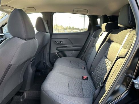 New 2026 Nissan Kicks SV image 13