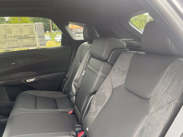 New 2026 Lexus RX 350 w/ Convenience Package AWD/4WD image 14