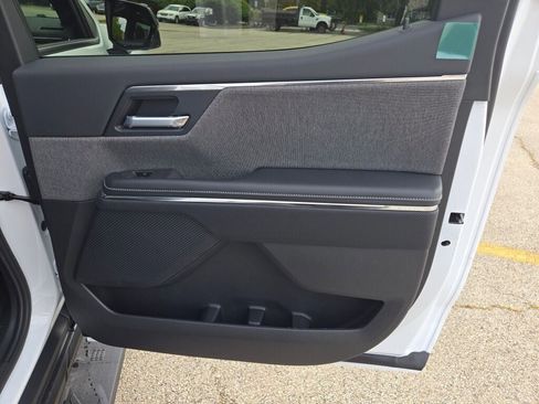 New 2026 GMC Sierra EV Elevation image 10