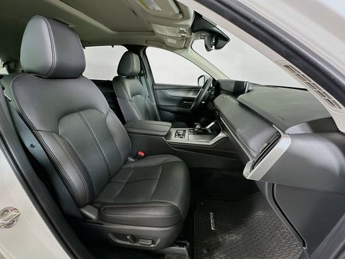 Used 2024 MAZDA CX-90 Plug-In Hybrid w/ Preferred image 33