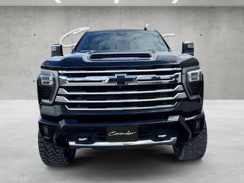 Used 2024 Chevrolet Silverado 2500 High Country w/ Technology Package AWD/4WD image 18