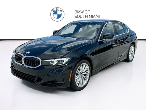 Certified 2024 BMW 330i Sedan w/ Convenience Package RWD image 3
