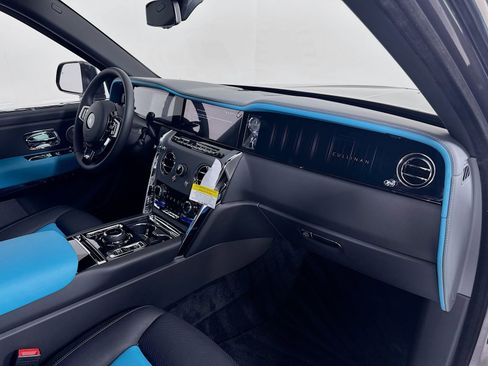 New 2026 Rolls-Royce Cullinan AWD/4WD image 29