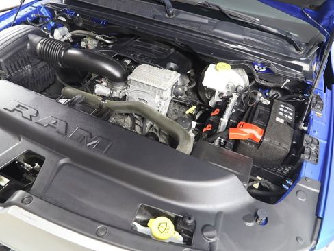 Used 2022 RAM 1500 Big Horn AWD/4WD image 17