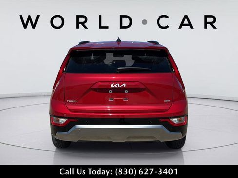 Used 2023 Kia Niro SX w/ Syntex, Navigation, Sunr image 14