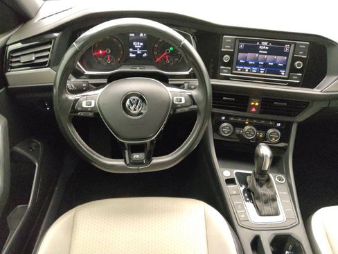 Used 2020 Volkswagen Jetta R-Line FWD image 22