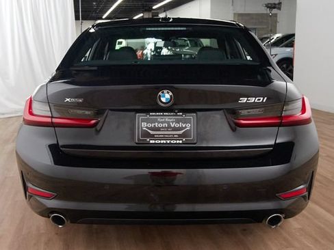Used 2019 BMW 330i xDrive Sedan w/ Convenience Package AWD/4WD image 4