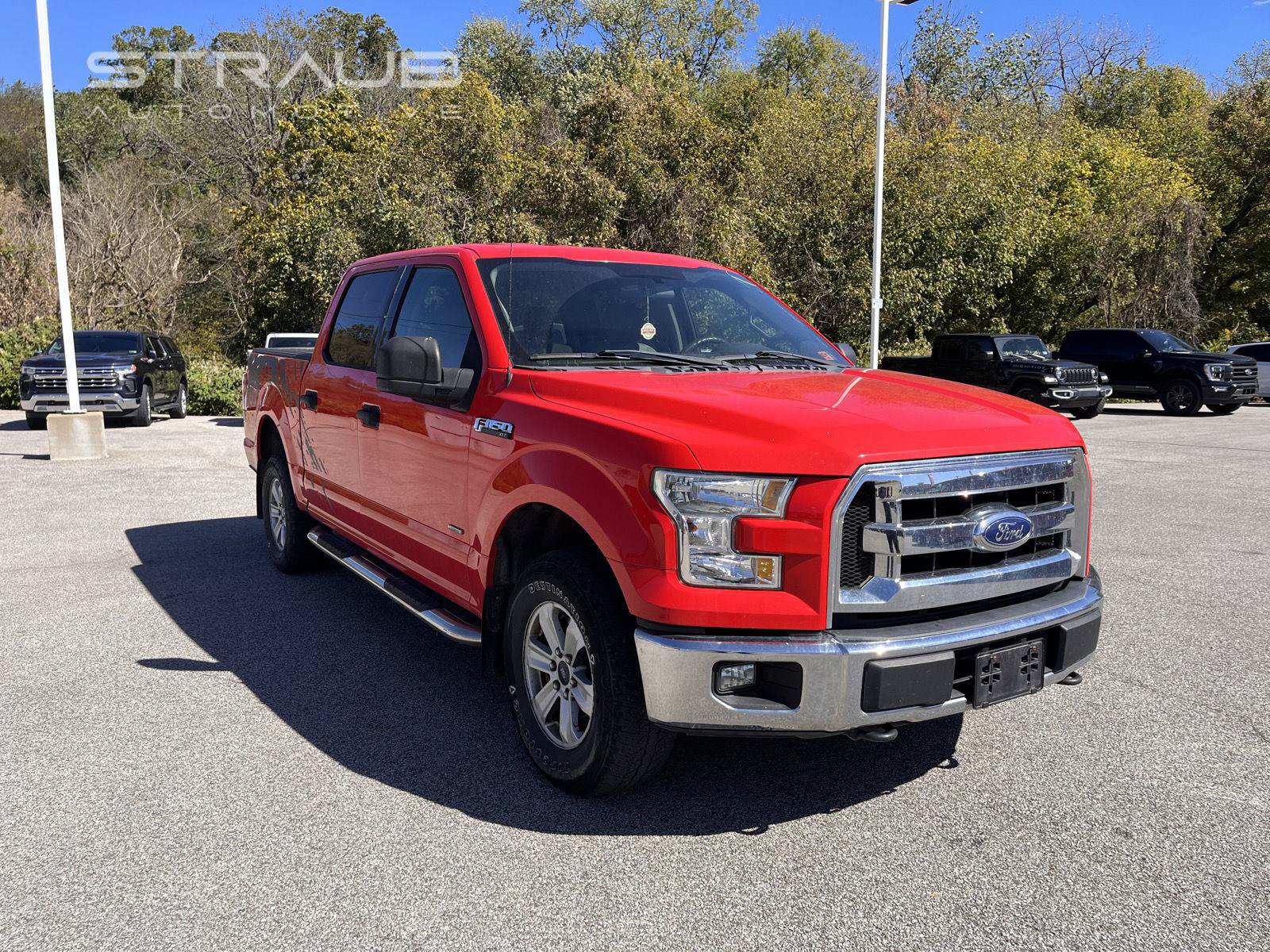 Used 2015 Ford F150 XLT AWD/4WD image 1