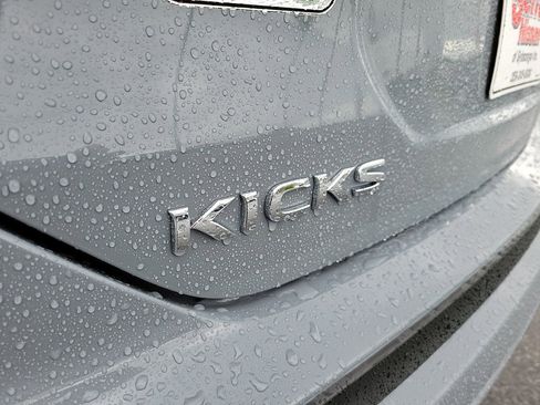 New 2024 Nissan Kicks SV w/ Interior Electronics Package image 9