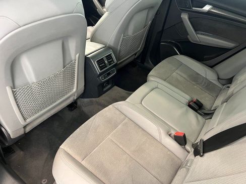 Used 2018 Audi SQ5 Premium Plus w/ Navigation Package AWD/4WD image 28