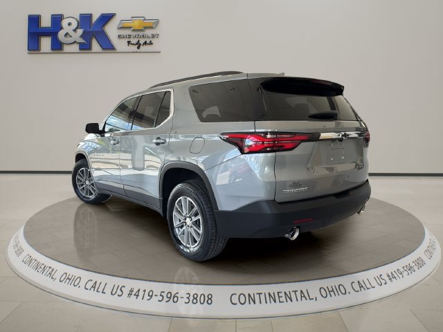 Used 2023 Chevrolet Traverse LT FWD image 4