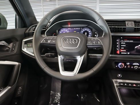 New 2025 Audi Q3 2.0T Premium w/ Convenience Package image 18