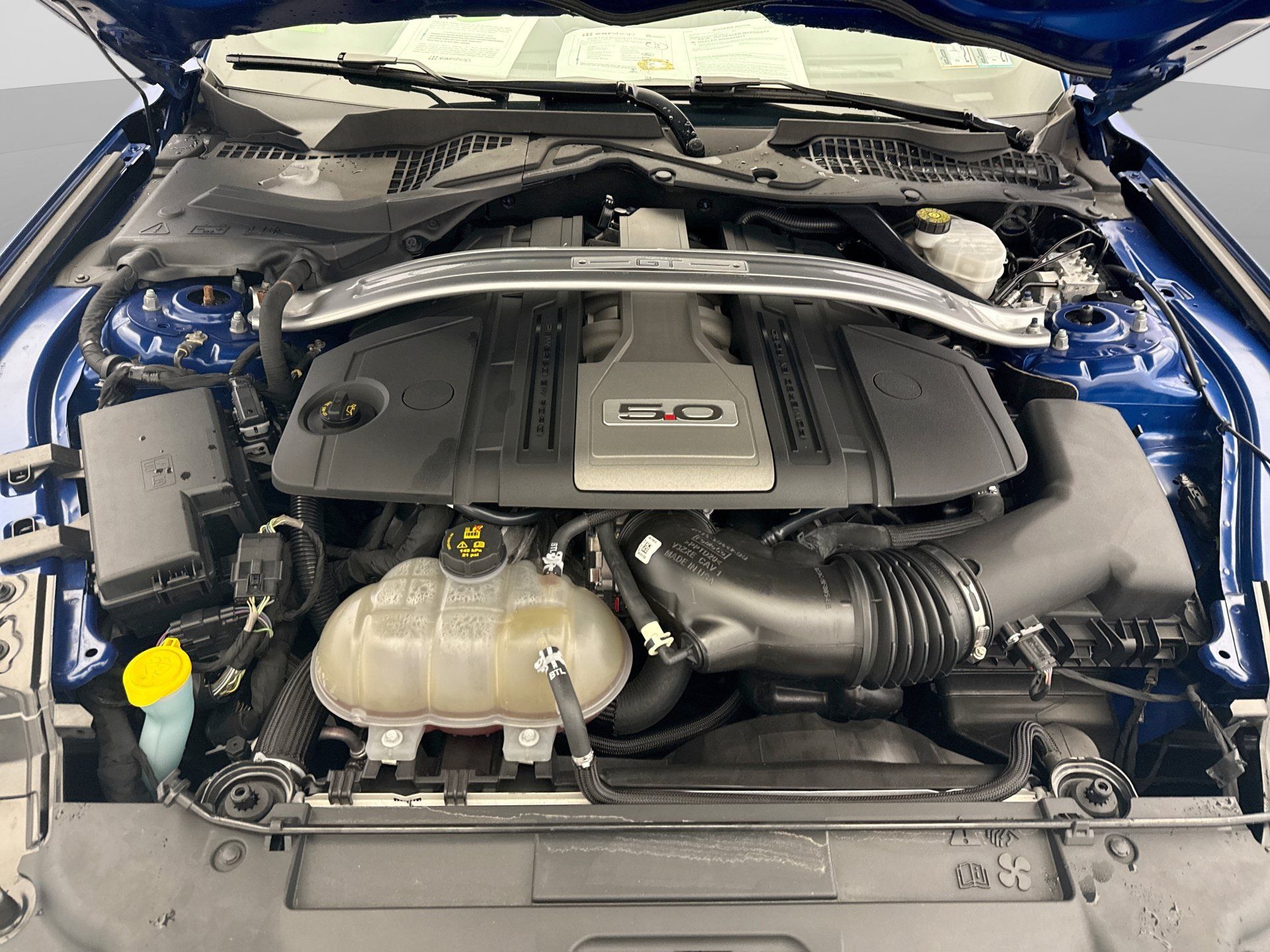 Used 2018 Ford Mustang GT Premium w/ GT Performance Package RWD image 28